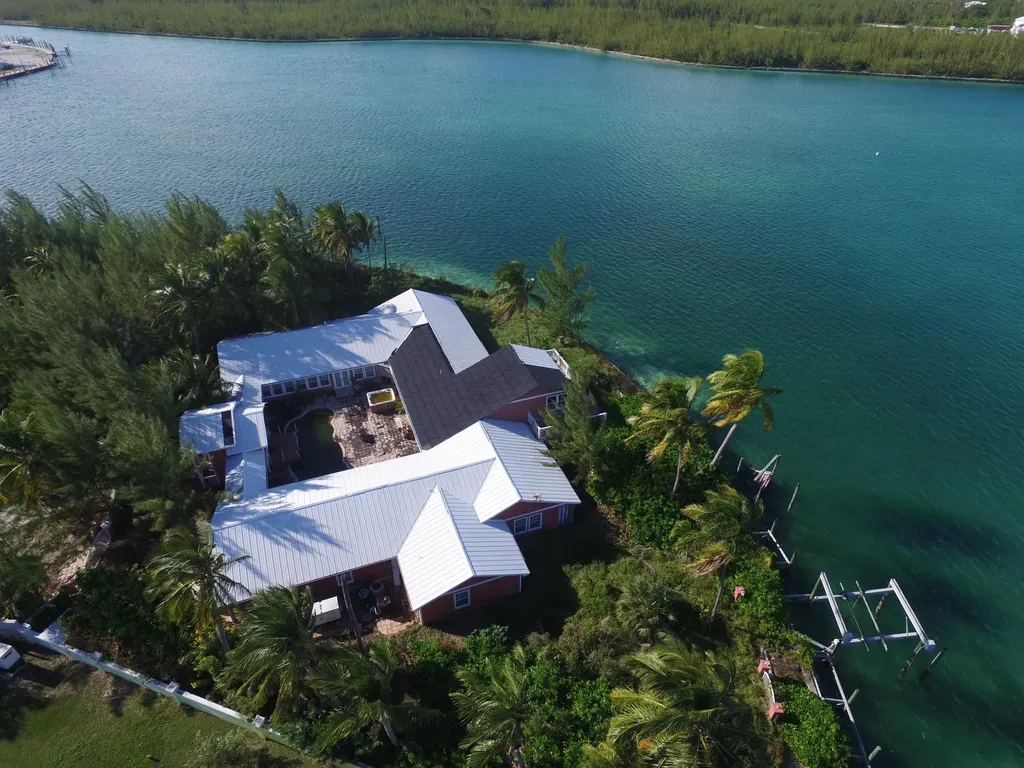 Harbour View Home 39-40 Abaco BS