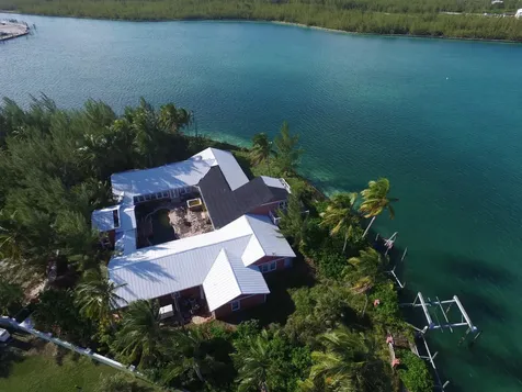 Harbour View Home 39-40 Abaco BS