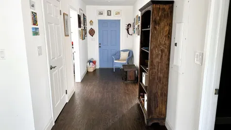 51 Man O War Road Eleuthera BS