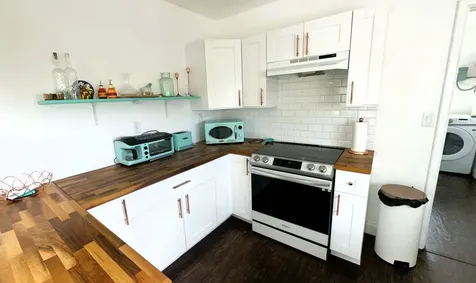 51 Man O War Road Eleuthera BS