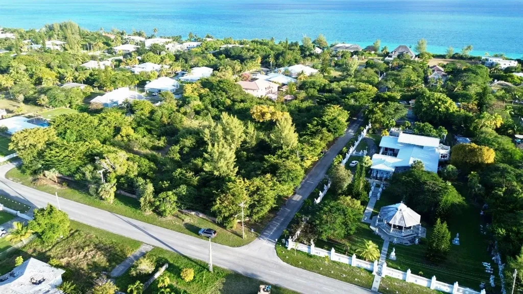 Lot 113, Lucayan Beach Grand Bahama Freeport BS