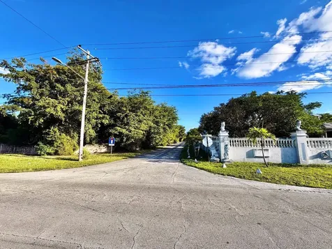 Lot 113, Lucayan Beach Grand Bahama Freeport BS