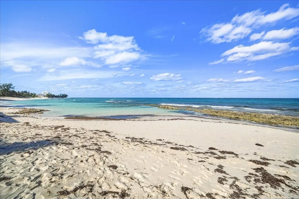 Columbus Cove New Providence Paradise Island BS