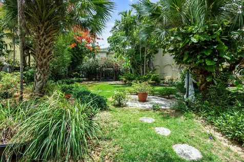 West Bay Street New Providence Paradise Island BS