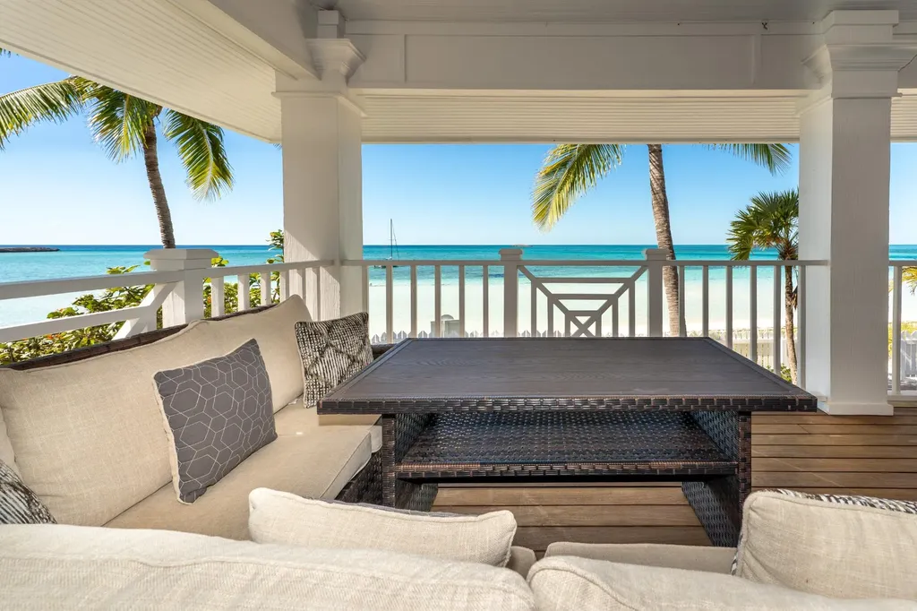 Chub Cay Resort & Marina Berry Islands BS