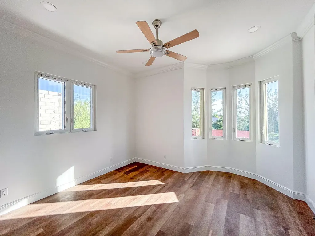 Dunmore Close New Providence Paradise Island BS