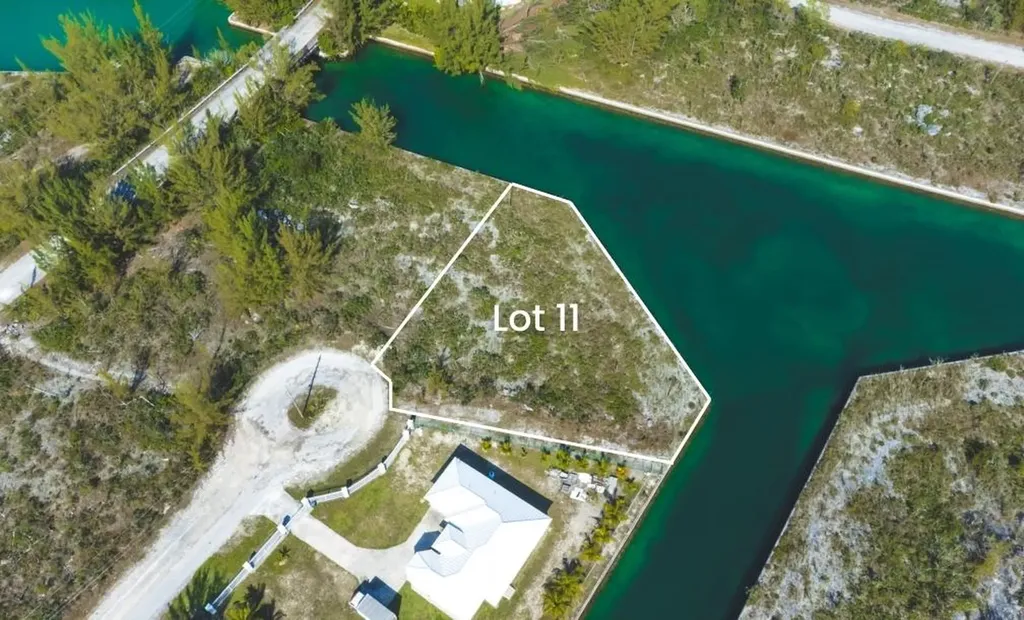 Derby Canal Lot Grand Bahama Freeport BS
