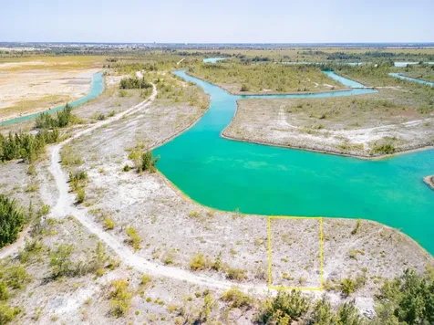 Lancashire Road 24 Grand Bahama Freeport BS