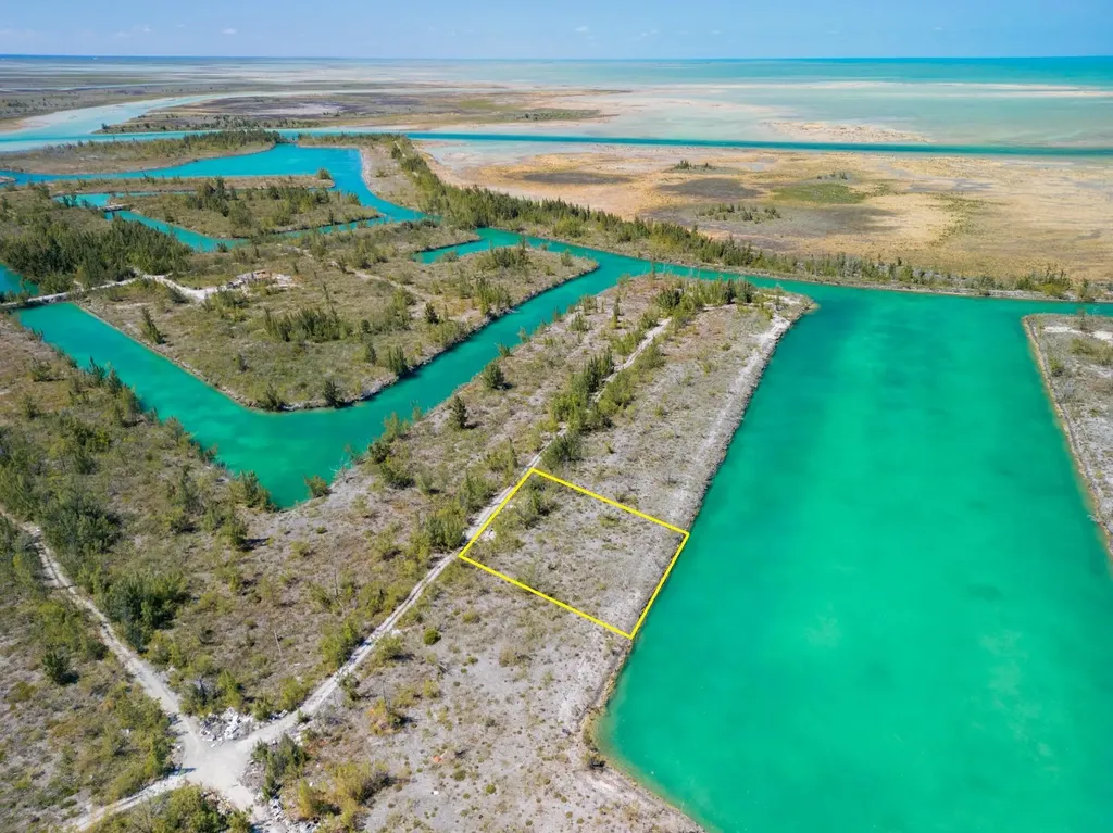 Suffolk Street 28 Grand Bahama Freeport BS