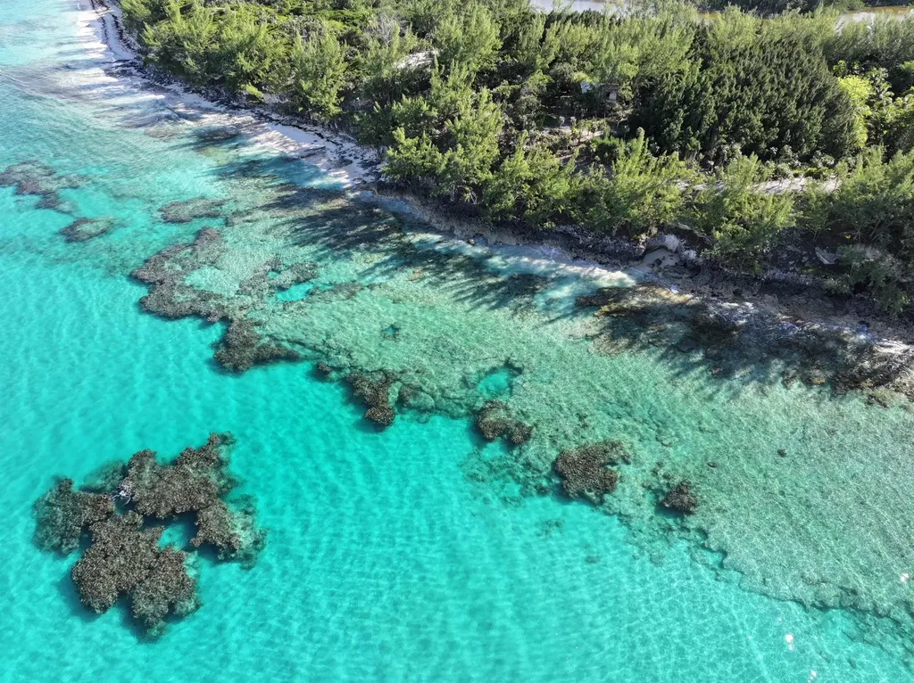 Banks Road Eleuthera BS