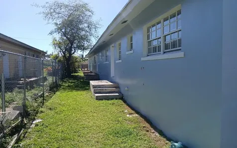 # 4 Maes Court Four Plex New Providence Paradise Island BS