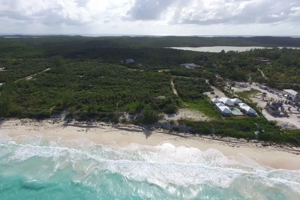 0.844 Acres Unicorn Cay Eleuthera BS