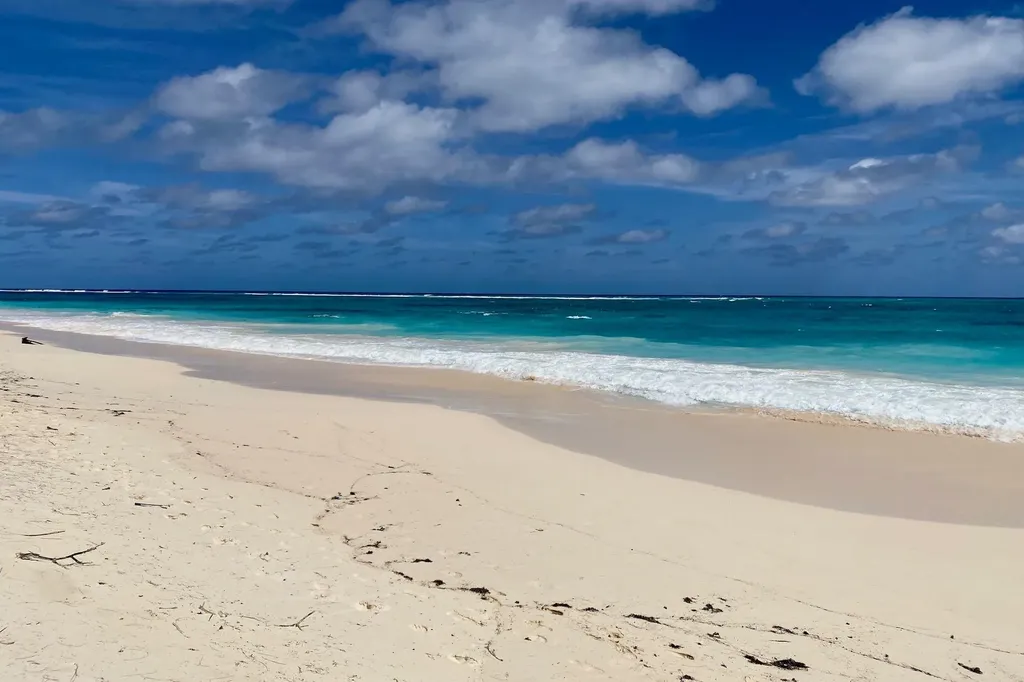 0.844 Acres Unicorn Cay Eleuthera BS