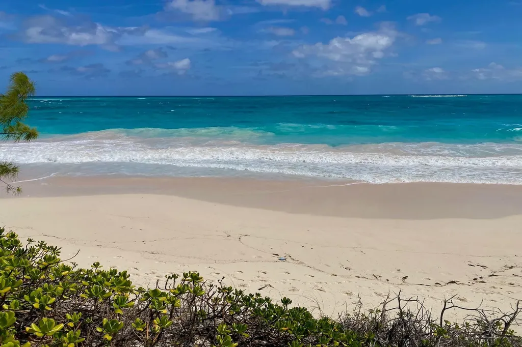 0.844 Acres Unicorn Cay Eleuthera BS