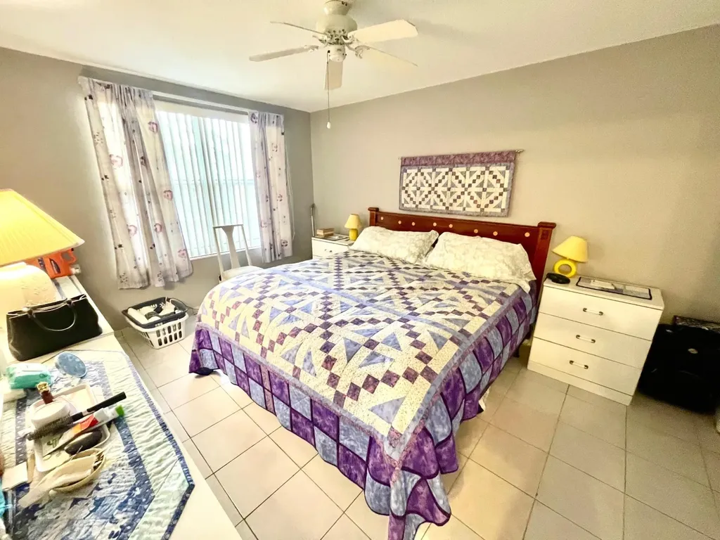 Jansel Court Grand Bahama Freeport BS