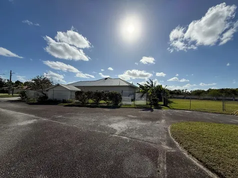 Greening Glade, Freeport, Grand Bahama Freeport BS