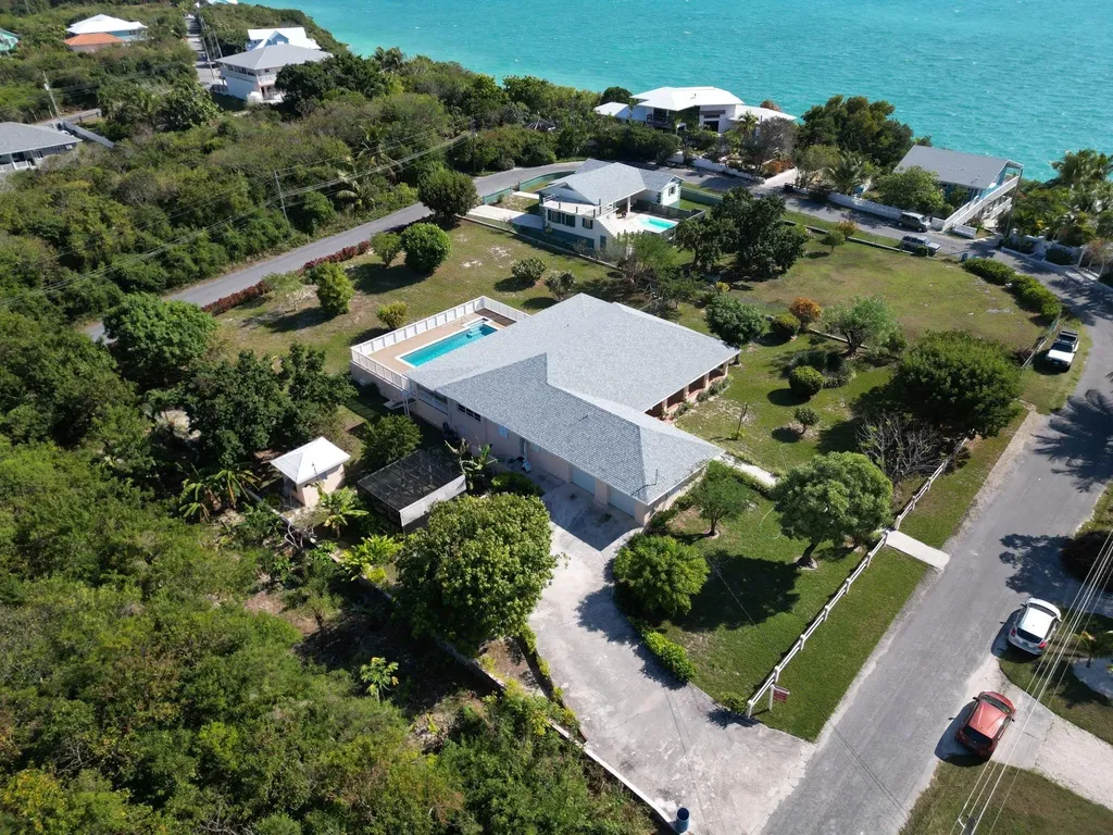 Ocean Heights Russell Isl Eleuthera BS