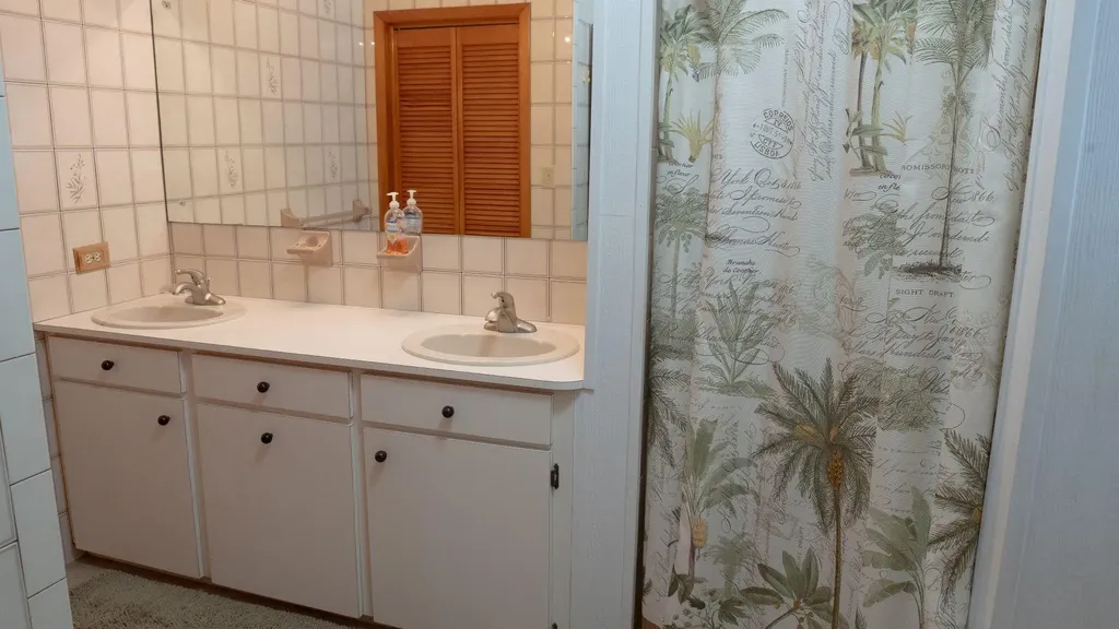 Ocean Heights Russell Isl Eleuthera BS