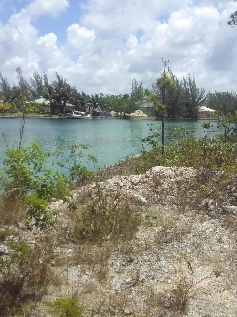 Lindsell Grand Bahama Freeport BS
