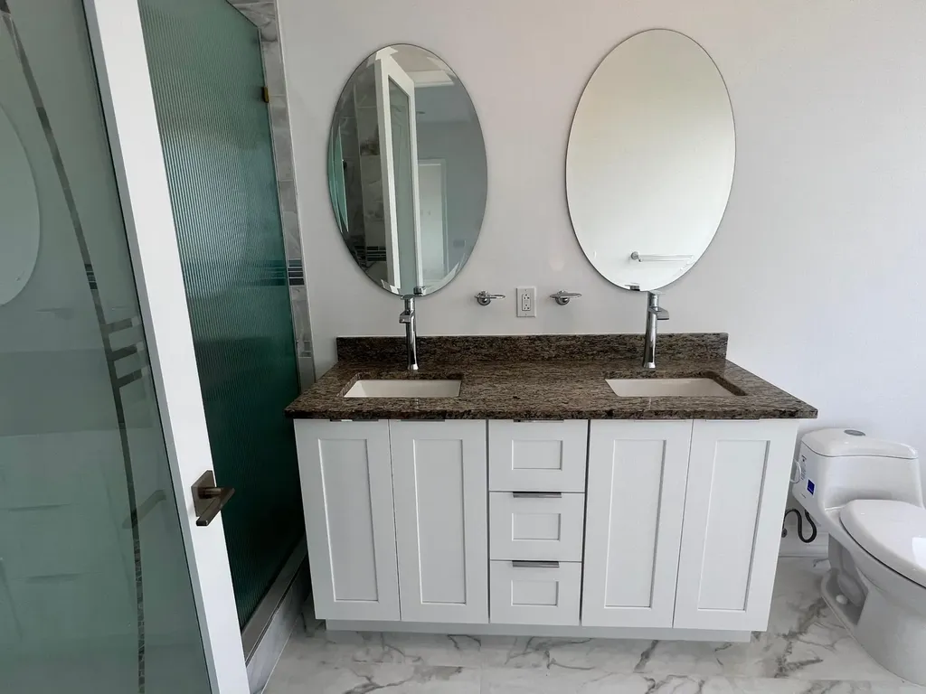 5 Ocean Drive Rainbow Bay Eleuthera BS