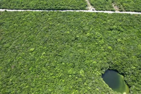 Queens Highway Eleuthera BS