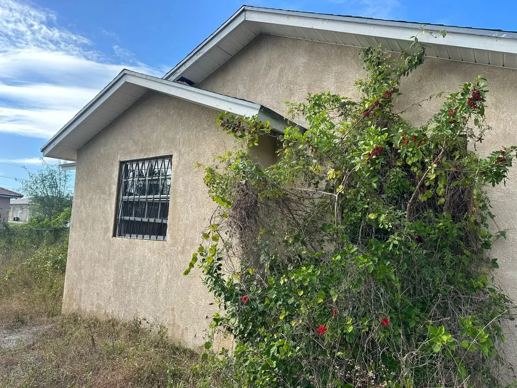 Spinney St, Yeoman's Wood Grand Bahama Freeport BS
