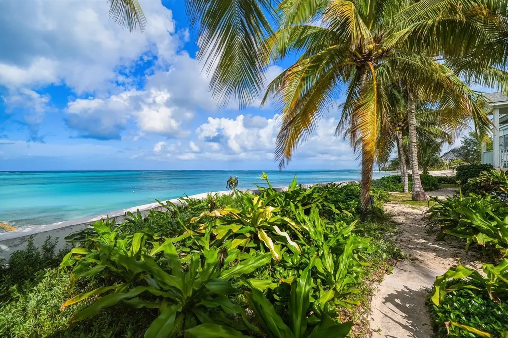 Palms Of Love Beach New Providence Paradise Island BS