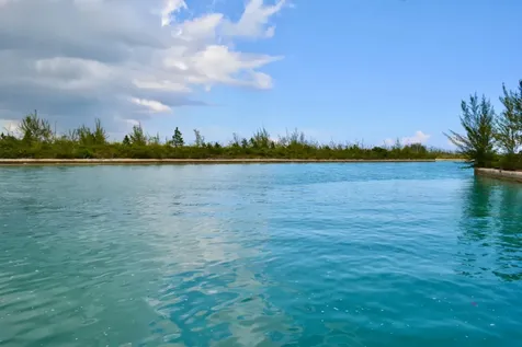 Bahamas Drive 38 Grand Bahama Freeport BS