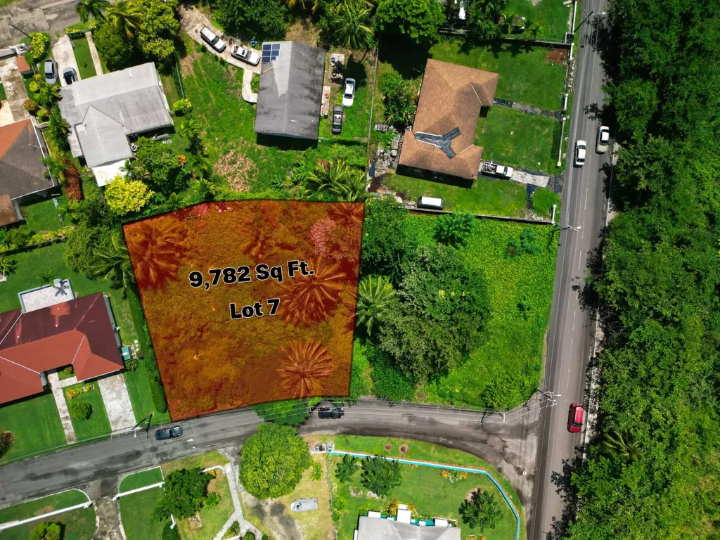 7 Danottage Estates New Providence Paradise Island BS