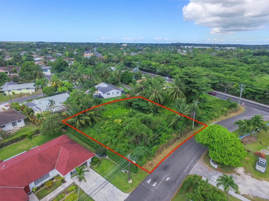 7 Dannottage Estates New Providence Paradise Island BS