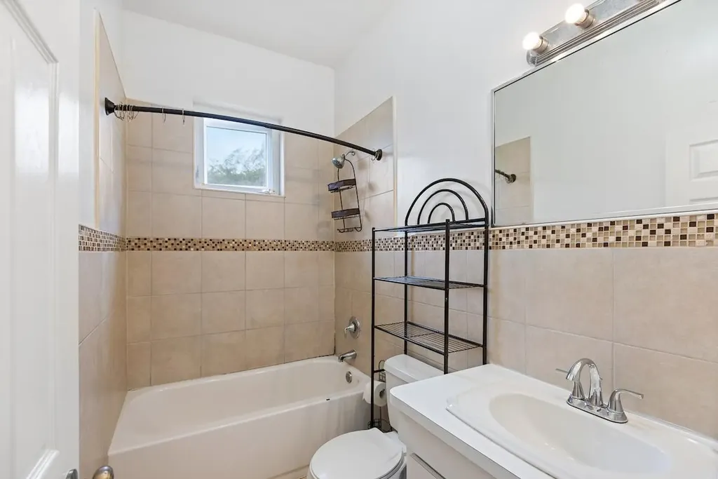 Coral Reef Circle New Providence Paradise Island BS