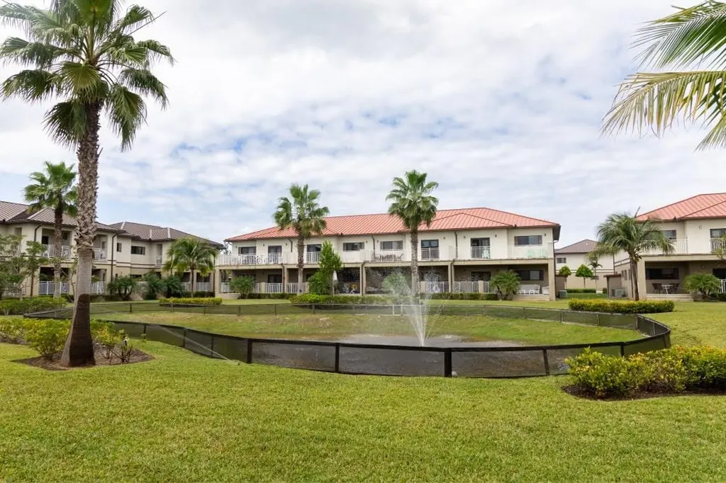 Venetian West New Providence Paradise Island BS