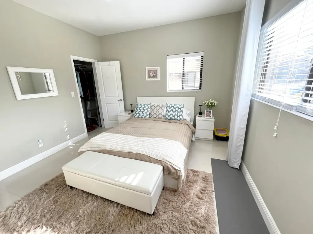 Venetian West New Providence Paradise Island BS