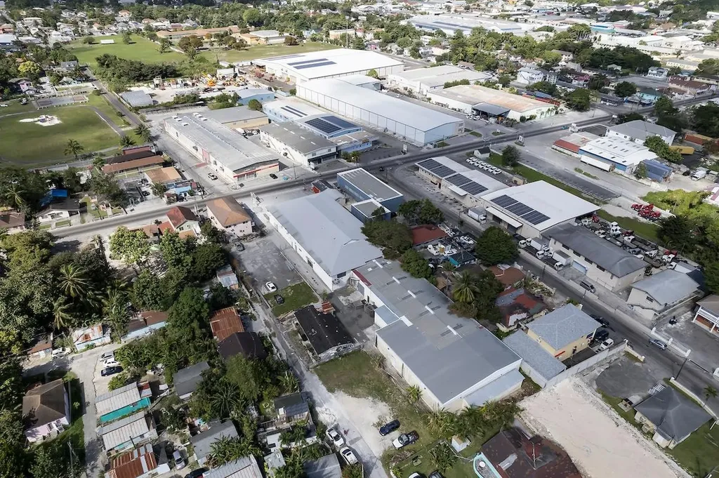 Mackey Street Commercial New Providence Paradise Island BS