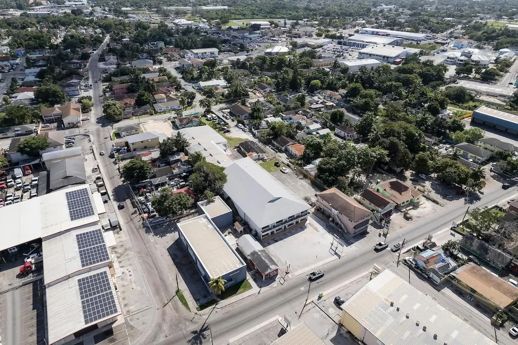 Mackey Street Commercial New Providence Paradise Island BS