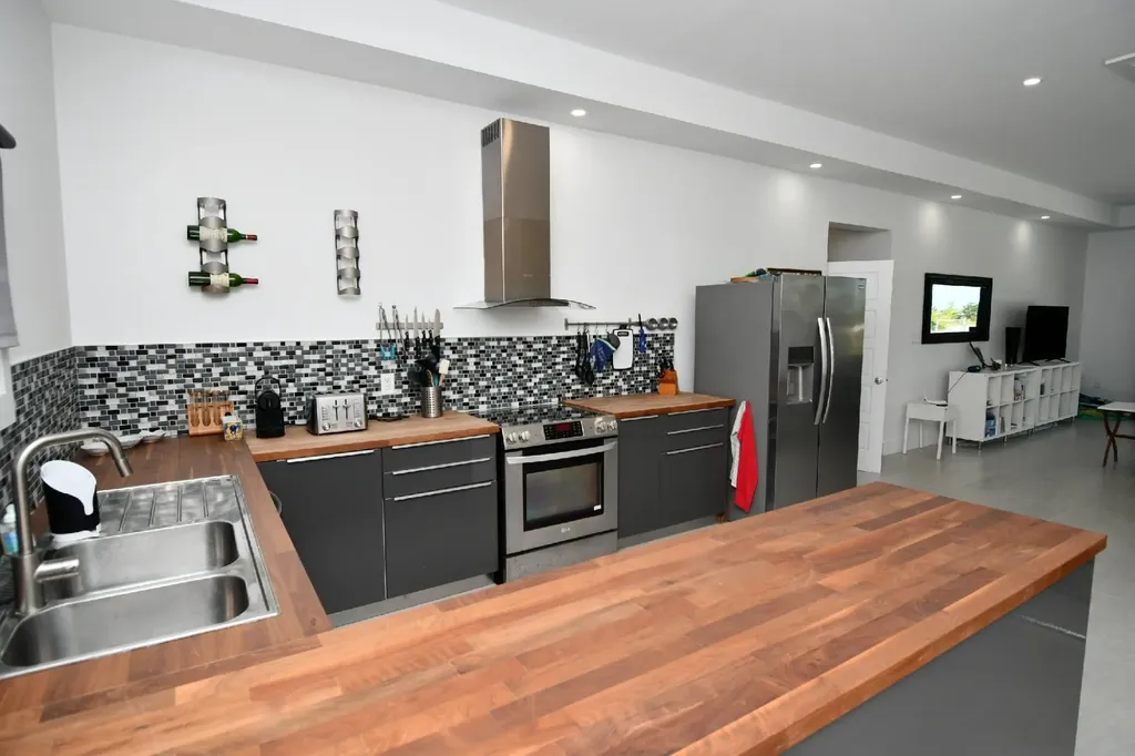 Galleon West - Canal Home Abaco BS