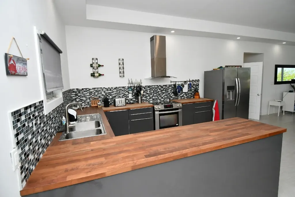 Galleon West - Canal Home Abaco BS