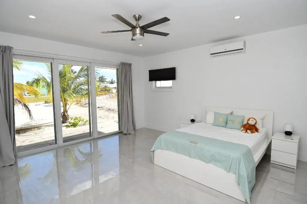 Galleon West - Canal Home Abaco BS