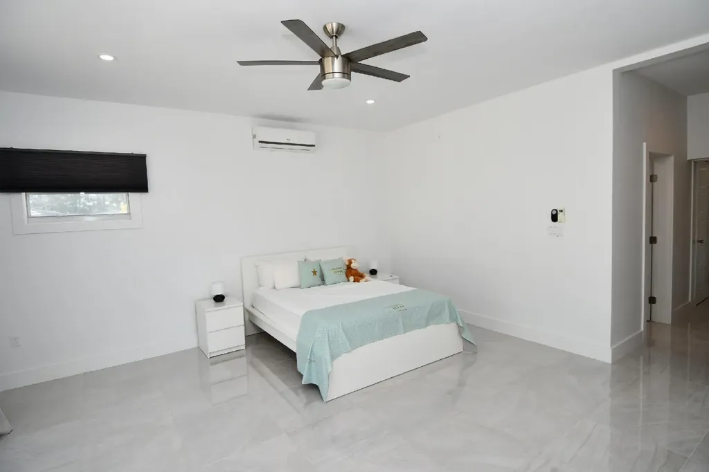 Galleon West - Canal Home Abaco BS