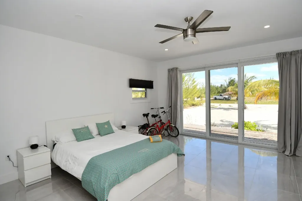 Galleon West - Canal Home Abaco BS