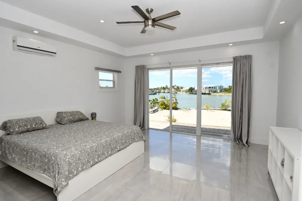 Galleon West - Canal Home Abaco BS