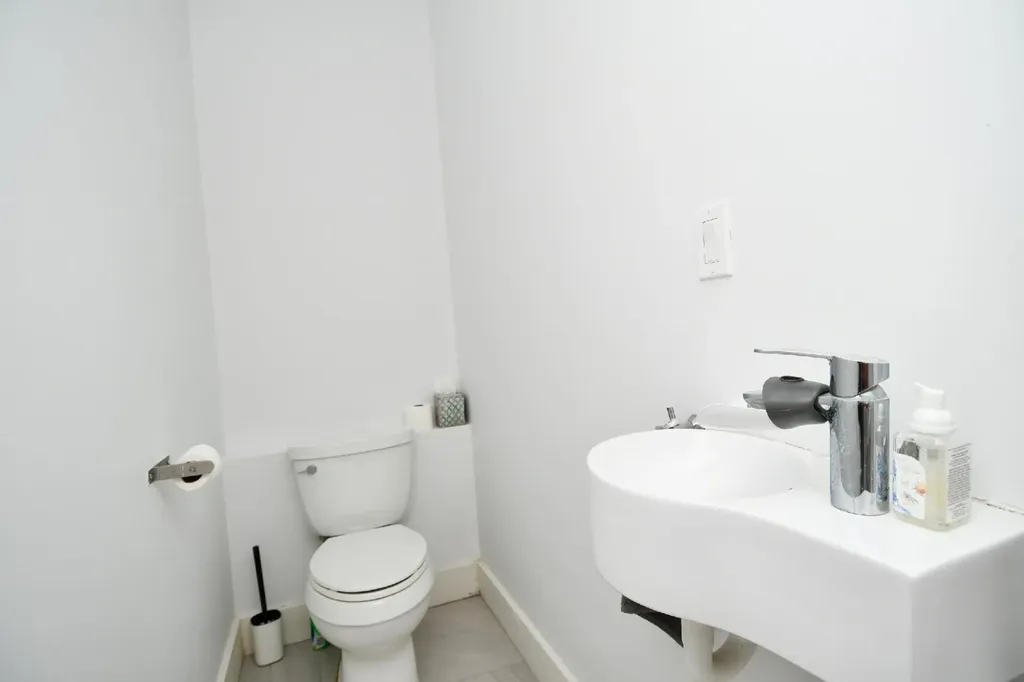 Galleon West - Canal Home Abaco BS