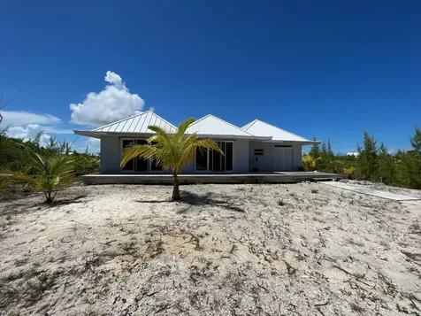 Galleon West - Canal Home Abaco BS