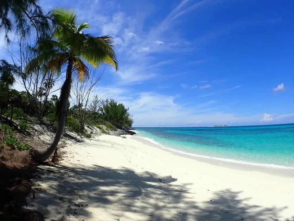 Rose Island Lots 115&116 New Providence Paradise Island BS