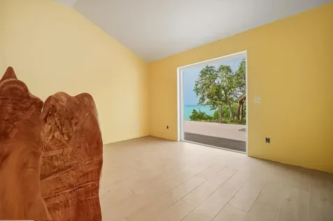 Oceanfront Retreat Eleuthera BS