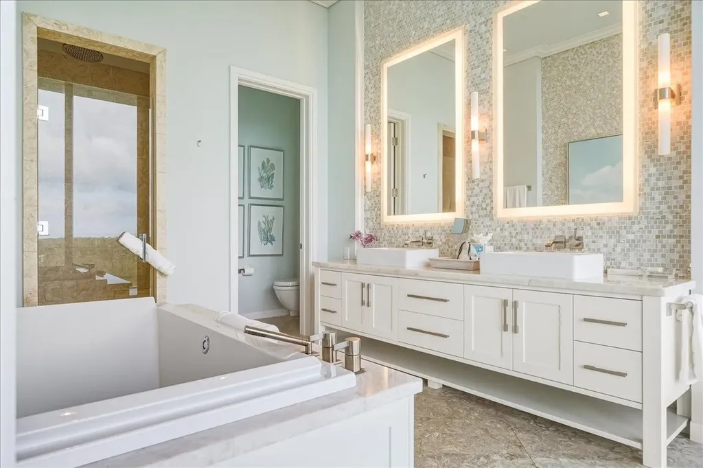 Honeycomb, Albany New Providence Paradise Island BS