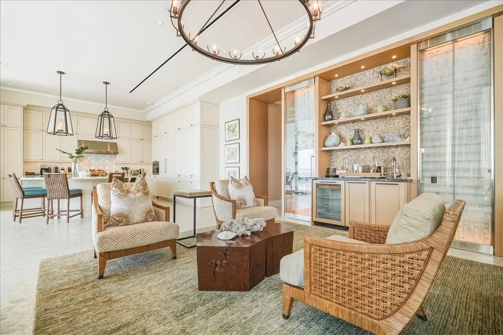 Honeycomb, Albany New Providence Paradise Island BS