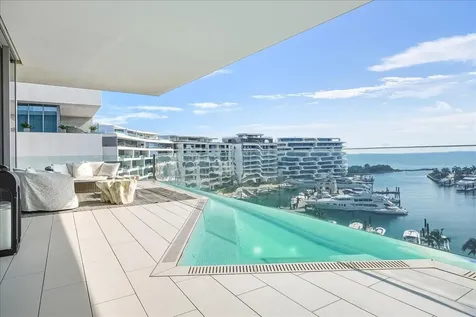 Honeycomb, Albany New Providence Paradise Island BS