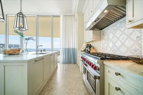 Honeycomb, Albany New Providence Paradise Island BS