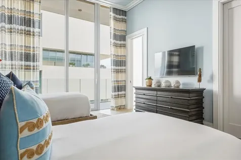 Honeycomb, Albany New Providence Paradise Island BS